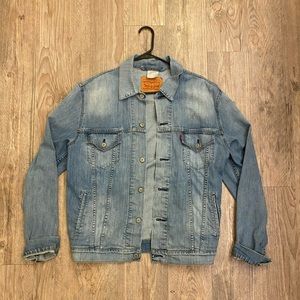 Levi Jean jacket